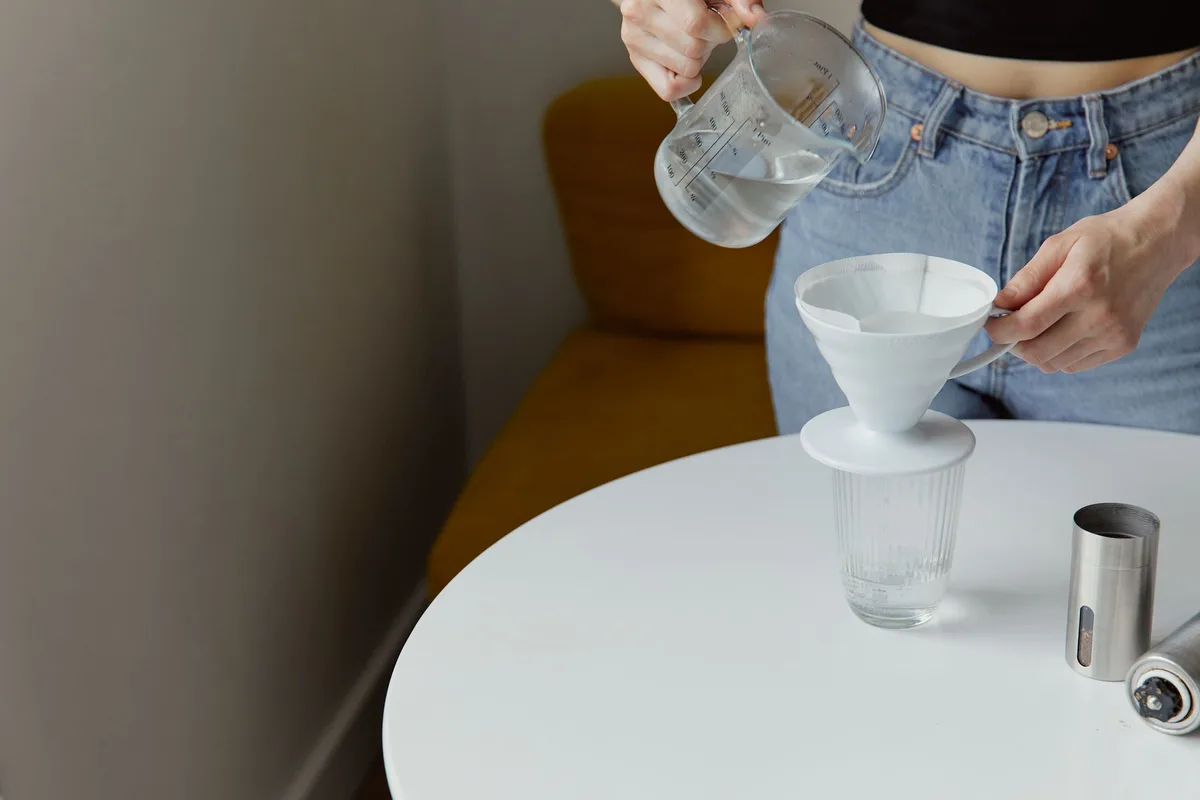 what is in a brita water filter